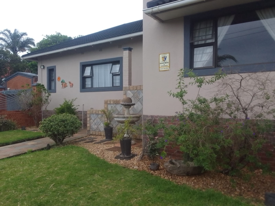 To Let 3 Bedroom Property for Rent in Selborne Eastern Cape